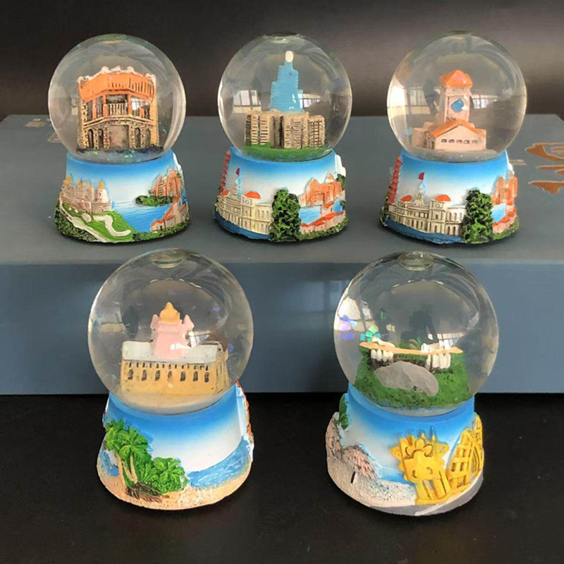 Exquisite Vietnamese Regional  - Snow Globe Musical incelemesi ve fiyatı