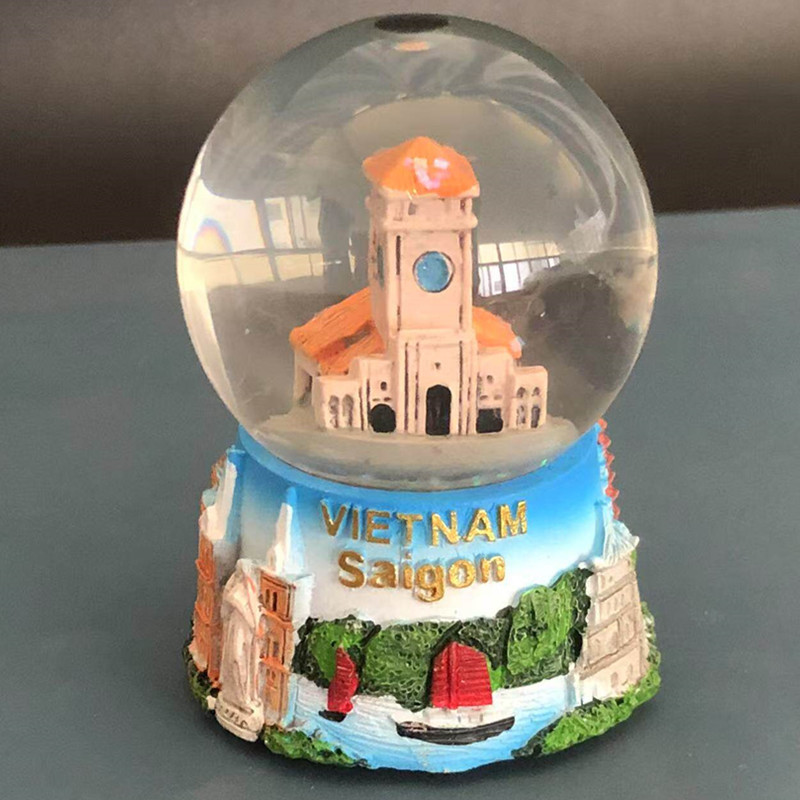 Exquisite Vietnamese Regional  - Snow Globe Musical incelemesi ve fiyatı